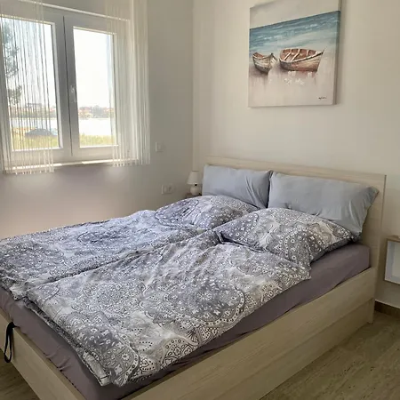 Blizina Mora I, Eg-wohnung, Meeresnaehe 30 M شقة فير
